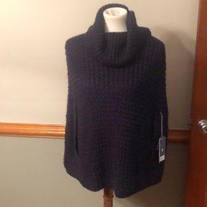 Jennifer Lopez Shrug NWT